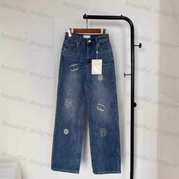 Designer Women's Jeans Qualità 24 Summer Nuovo fiori Flower High Waist Slim e traspirante jeans morbido in stile dritto per donne