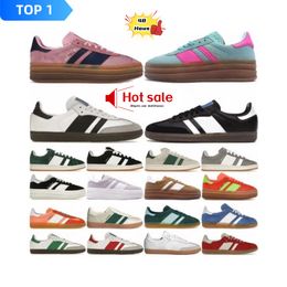 Classic Designer shoes Womens Low vegan Casual Shoes Mens luxury Fashion Suede Top Leather Trainers White Black Gum Pink Glow Dark Green Vintage Flat Sports Sneakers