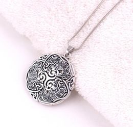 Norse 3 Wolf Celtic Triskele Triskelion Pendant 925 Sterling Silver Energy Amulet Chain Pendant Necklace2654389