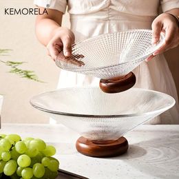 Plates 1PCS Creativity Glass Small Fruit Plate With Wooden Base Home Decorative Living Room Coffee Table Candy