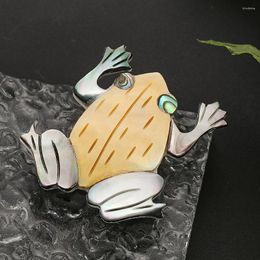 Brooches Fashion Frog Brooch Simple Style Jewellery Natural Abalone Shell Animal Enamel Pin Banquet Party Clothing Decoration Accessories