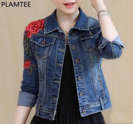 PLAMTEE Embroidery Basic Coats Autumn Winter Women Denim Jacket Floral Long Sleeve Female Jeans Coat Casual Skinny Girls Jackets Y6137834