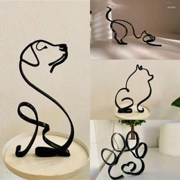 Decorative Figurines ROTORS Dog Minimalist Art Sculpture Metal Abstract Line Geometric Drawing Statue Creative Puppy Ornaments