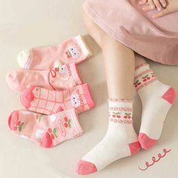 Meias infantis da primavera e outono Childrens Socks Little Girl Cotton Socks Girl Baby Meias de tubo médio fofas Four Seasons 5 pares Y240504