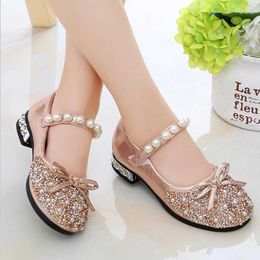 Flatskor Summer Girls Shoes Bead Mary Janes Flats Fling Princess Glitter Baby Dance Kids Sandals Children Wedding Gold H240504