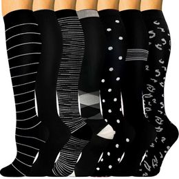 Socks Hosiery Compression Socks Elastic Medical Pregnancy Varicose Veins Blood Circulation Diabetes Care Socks Mens Running Fitness Bike Gym Y240504