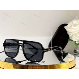 Tom fords sunglasses Tom eyeglasses Oversized Mouthpiece Style TF Sunglasses high end version luxury glasses woman Acetate frames Modern Elegance mens 7424