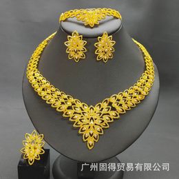 Earrings Necklace XUHUANG African Gold Plated Luxury Necklace Bracelet Set For Women Arabic Charm Crystal Jewelry Set Bridal Wedding Party Gifts 230820