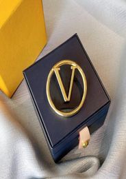 Accessori per gioielli di lusso Top Luxury Men Women Fashion Spiro 18K oro di grandi dimensioni Pins Designer Wedding Jewelry Bipple con confezione regalo8266039
