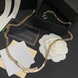 Fashion Designer 18K Gold Plated brass Pendant Necklaces Luxury Brand Letter Geometric Chain Crystal Pearl Womens copper Necklace Jewellery