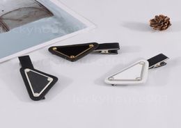 2021 new fashion charm hairpin female inverted triangle clip black hairpin edge clip hair accessories gold black white top quality3318703