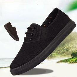 Casual Shoes 2024 Spring Autumn Men Lightweight Non-slip Black Comfortable Breathable Work Cloth For