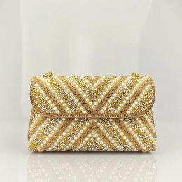 Shoulder Bags Luxury Designer Bag Women High Quality Diamonds Pearl Chain Fashion Chic In Handbag Elegant Exquisite Clutch Purse