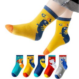 Kids Socks 5 Pairs Of Teenagers Trendy Cartoon Dinosaur Pattern Crew Socks Breathable Comfy Casual Style Unisex Socks Outdoor All Seasons Y240504