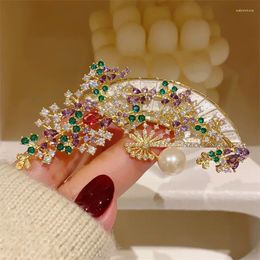 Brooches Beautiful Chinese Style Violet Vine Climb Folding Fan Brooch Flower Woman Corsage Vintage Dress Coat Clothing Accessories Pins