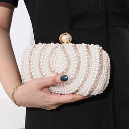 European and American vintage ladies pearl dinner bag handmade bead embroidery inlaid with diamond banquet dress clutch 240426