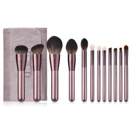 High Quality Makeup Brushes Set Fashional Bright Make up Tools Eyeshadow Foundation Lip Gloss Concealer Eyebrow Brush With Bag5494692