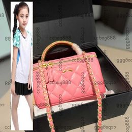 حقائب الأطفال العلامة التجارية الفاخرة CC Bag Bag Luxury Hollow Out Top Handle Box Facs with Mirror Makeup Pocket Card Corpet