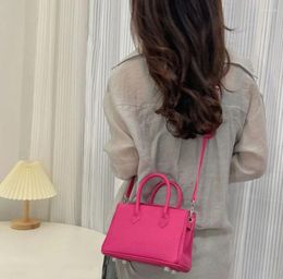 Drawstring 2024 Desiger Fashion Luxury Bag Women Genuine Leather Shoulder Girl Cute Crossbody Lady Shopping Travel Bueket