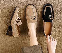 Tasarımcı Loafers Süet Tıknaz Topuk Deri Ayakkabı Vintage Orijinal Deri Kadın İş Akşam Partisi Balo Ayakkabıları Glitter Tepe Ayak Ayakkabı Gelin için Düğün Ayakkabıları