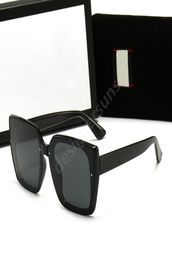 Top Quality New Fashion Sunglasses For Man Woman Erika Eyewear Brand Designer Sun Glasses Matt Leopard Gradient UV400 Lenses Box H1931363