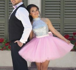 Sexy Short Pink Prom Dresses High Neck Sequins with Bow Mini 8th Junior High School Homecoming Gradation Party Dress Gowns for Coc7789058