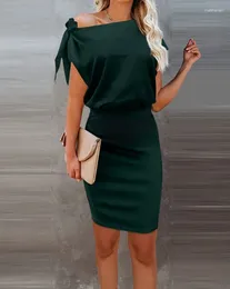 Casual Dresses High Waist Slit Bodycon Dress Asymmetrical Neck Bowknot Decor 2024 Summer Simple Solid Colour Elegant Style
