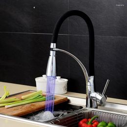 Kitchen Faucets KitchenVidric Faucet Black And Chrome Finish Basin Sink LED Deck Mount Pull Out Dual Sprayer Nozzle Cold Mixer Taps