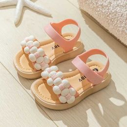 Sandals 2024 New Childrens Slippers Summer Girls and Boys Bathroom Home Anti slip Beach Shoes Soft Soled Baby H240504 DLZD