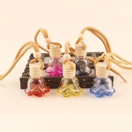 wholesale Rose Shaped Glass Perfume Bottle Car Hanging Perfumes Bottles Refillable Essential Oil Bottle Pendant Cosmetics Container TH1428