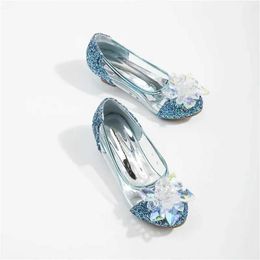 Sandals Girls Princess Shoes Spring New Children Show High Heel Shoe Beautiful Girl Transparent Crystal Kids H240504