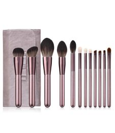 High Quality Makeup Brushes Set Fashional Bright Make up Tools Eyeshadow Foundation Lip Gloss Concealer Eyebrow Brush With Bag2283487