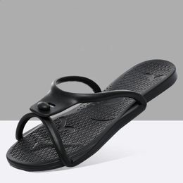 Folding Slippers Trip Travel Portable Slide Men Light Home el Salon Homestay Guest Use Sandals Bathing Beach Shoes 240420