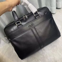 10A High quality Italian cow hide Designer Men Shoulder Briefcase Black Handbag Luxury Business Man Laptop Bag Messenger Bags Brief Case Vintage prd 1:1