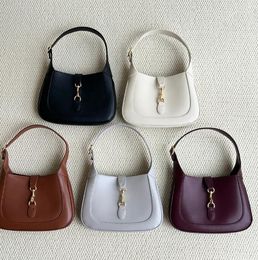 Crocodile high-end brand-name handbag high-quality underarm bag shoulder bag fashion wallet brand-name female handbag