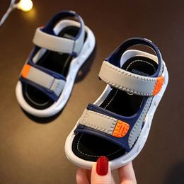 Childrens Summer Boys Leather Sandals Baby Shoes Kids Flat Child Beach Shoes Sports Soft Nonslip Casual Toddler Sandals 240418