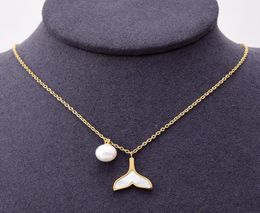 Titanium steel plated 18K gold white shell fishtail necklace short pearl clavicle chain does not fade8218874