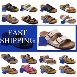 Mens Slippers Sandal Designer Sneakers clogs Sandals winter Men Women Slides Black White Suede Leather Buckle Strap Platform Falt Slides brown Big Size summer