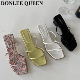 Slippers 2024 Summer Sandals Women Low Heel Slip On Slides Square Heels Slipper Brand Narrow Sandal Big Size 41 Flip Flops