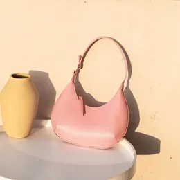 Shoulder Bags Pu Leather Sweet Women Underarm Bag Solid Colour Ladies Crescent Shape Handbags Fashion Design Girls Small