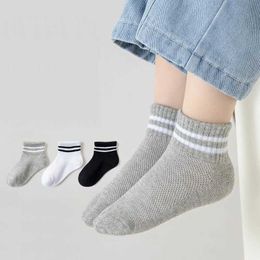 Kids Socks 5 Pairs/Lot Summer New Children Cotton Socks Fashion Stripe Black White Gray For 1-12 Years Kids Teen Student Baby Girl Boy Sock Y240504