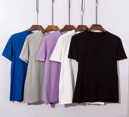 Mens Designer Tshirts Summer Men and Women Short Sleeve Top Tees Badge Shirts Clothes Size M2XL High Quanlity5240014