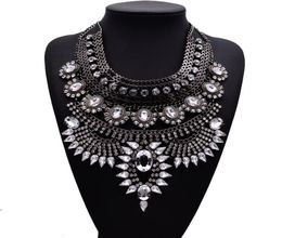 Luxury Flower Bib Crystal Necklace Boho Collar Necklace for Women Costume Jewelry Christmas Gift 1Pc 4 Colors3104259