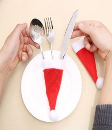 party Decoration Mini Christmas Home Kitchen Hat Tableware Holder Bag Party Dinner Knife Fork Set Pocket Cover5183408