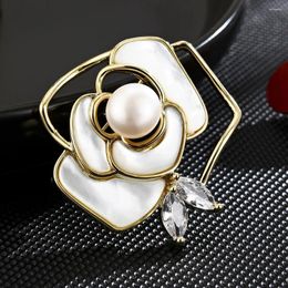 Brooches Fashion Luxury Natural Freshwater Pearl Camellia Brooch Women's Upscale Exquisite Zircon Pin Clothing Jewelry Decorative Gifts