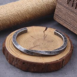 Bangle Vintage Mobius Bracelet For Men Women Stainless Steel Viking Rune Twist Cuff Bangles Jewellery Gifts Adjustable With Wood Box