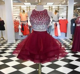 2019 Jewel Neck Sexy Two Pieces Women Homecoming Dresses Top Shining Beadings Wine Red Tulle Gilrs School Party Gowns Vestido de F3902056