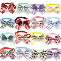 Dog Apparel 50 Pcs Puppy Accessories For Small Medium Dogs Collar Bowties Necktie Mixed Pattern Pet Supplies Cat Grooming Bow Tie
