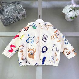 Fashion baby coat Colourful cartoon graffiti design boys jackets kids designer clothes Size 90-130 CM hooded girls Outerwear 24April