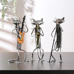 1 pce iron musical instrument cat metal sculpture cartoon decorative ornaments home ornaments animal-shaped ornaments han 240429